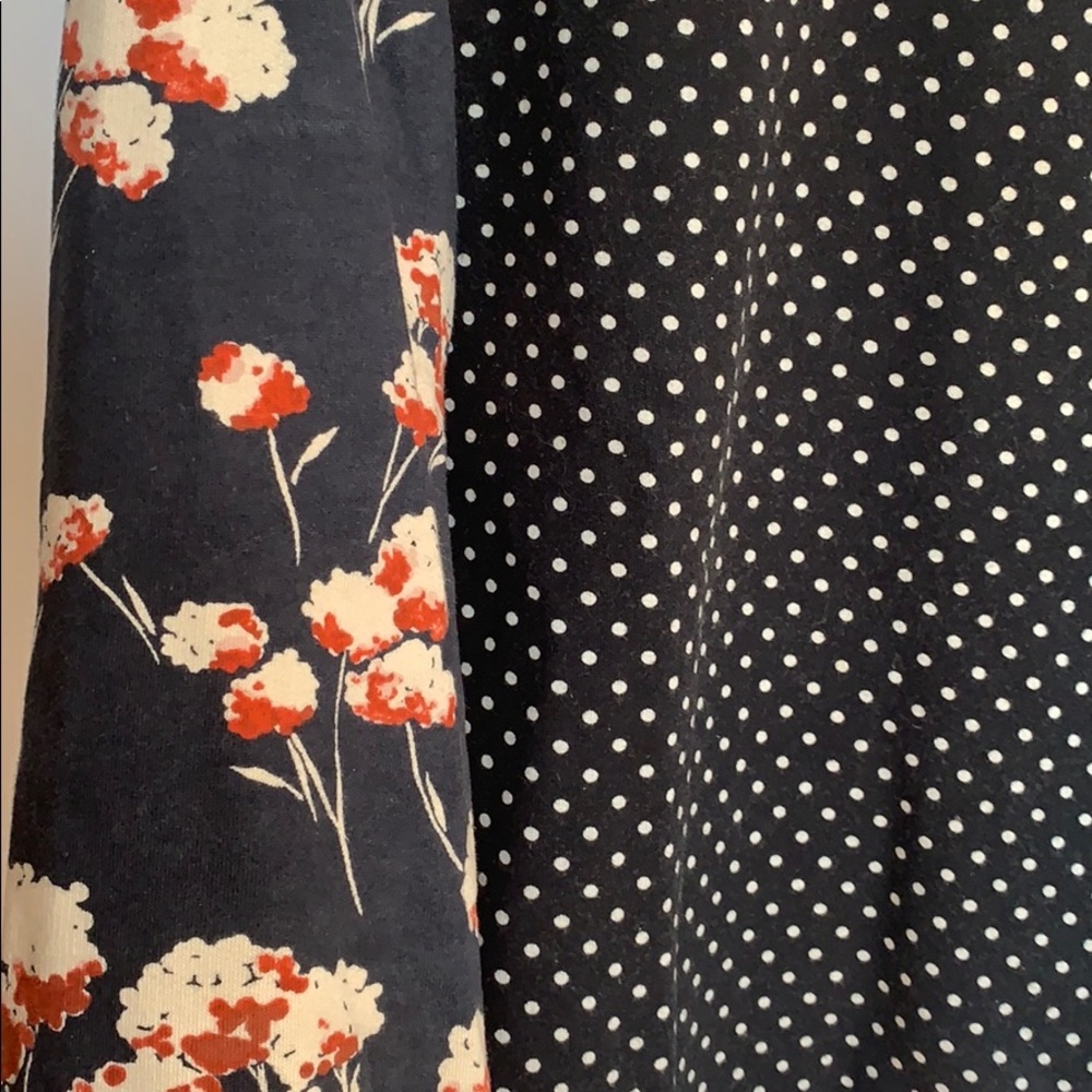 Tory Burch Dot and Floral Printed Navy Sweatshirt - Picture 3 of 6